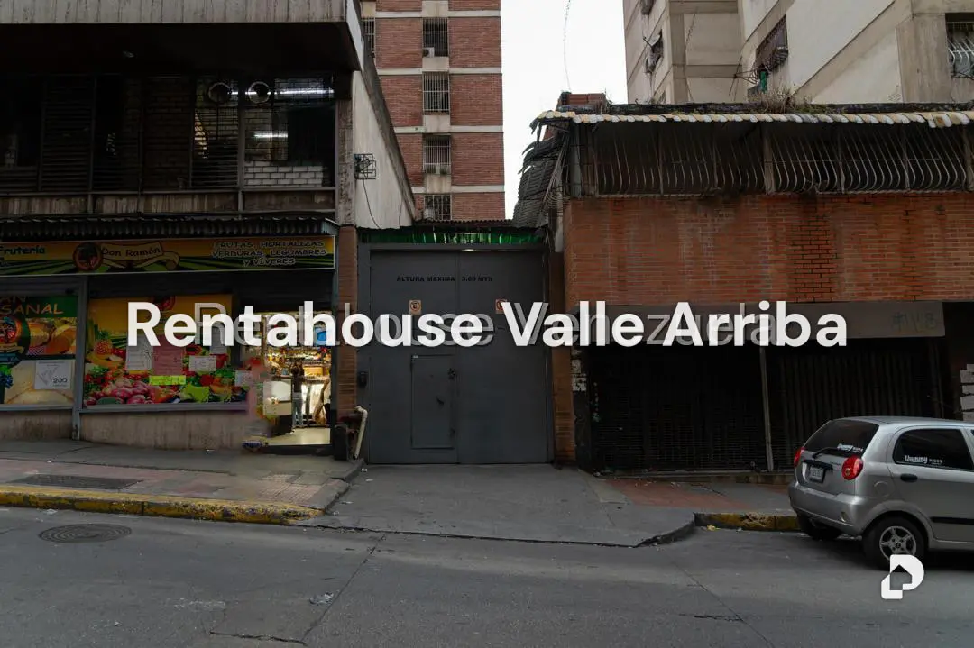 Local comercial en Parroquia La Candelaria, Caracas – 1