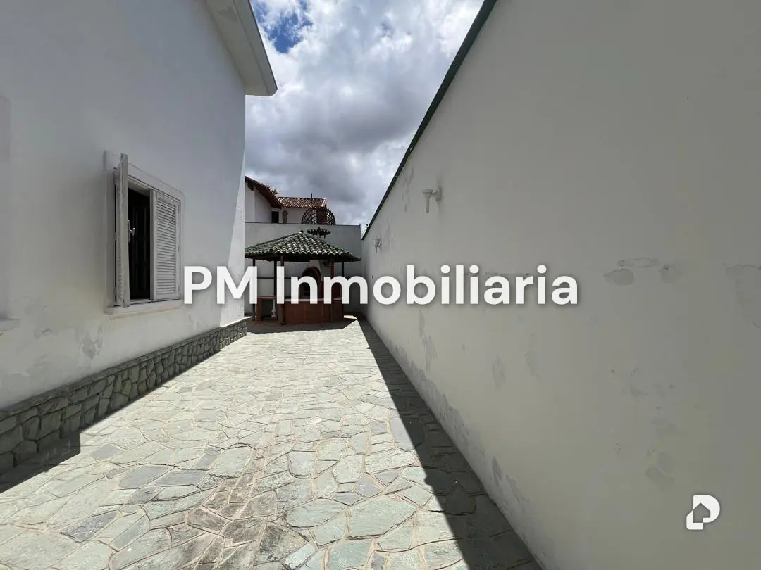 House in Los Naranjos (Las Mercedes), Caracas – 23