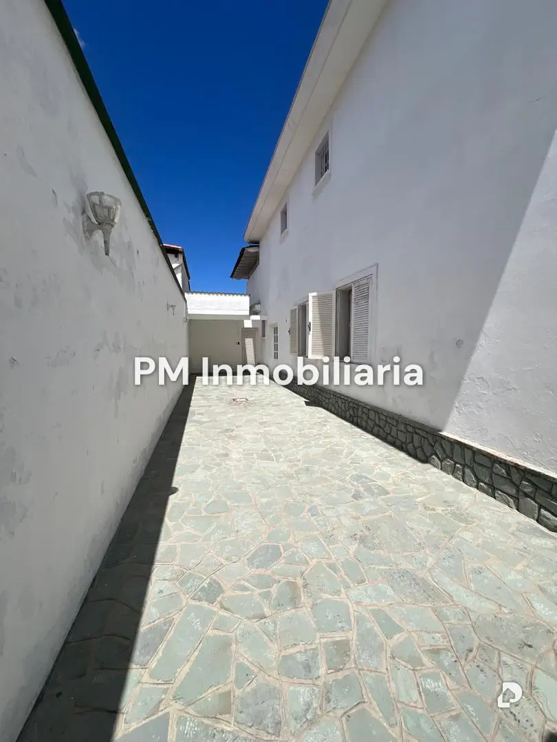 House in Los Naranjos (Las Mercedes), Caracas – 25