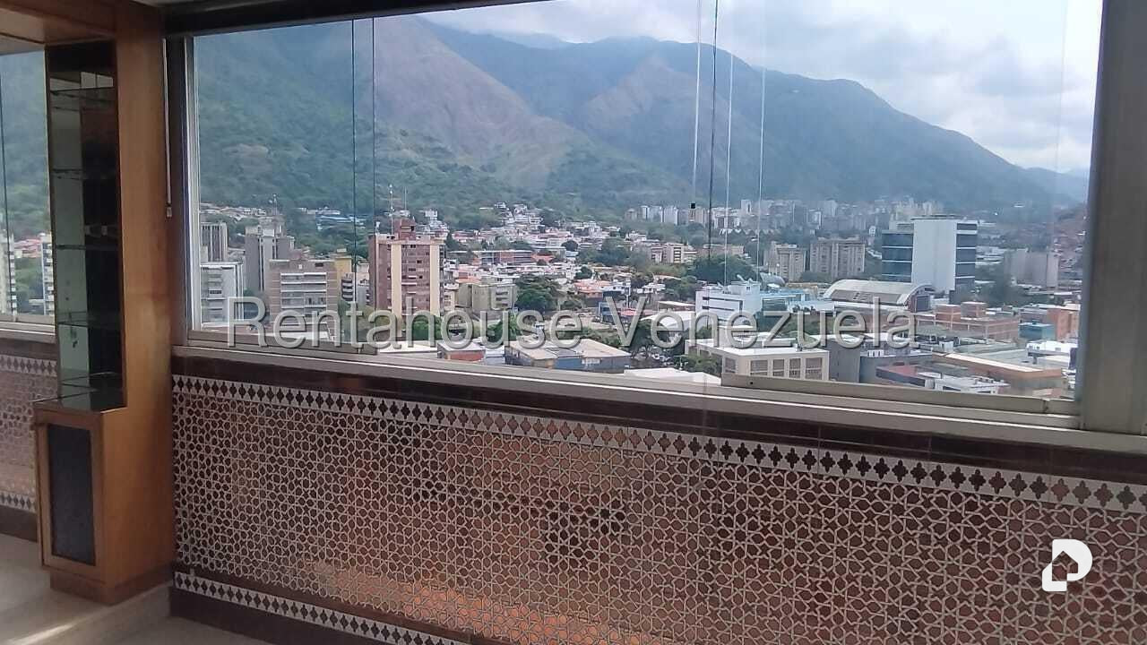 Apartamento en La Urbina, Caracas – 18