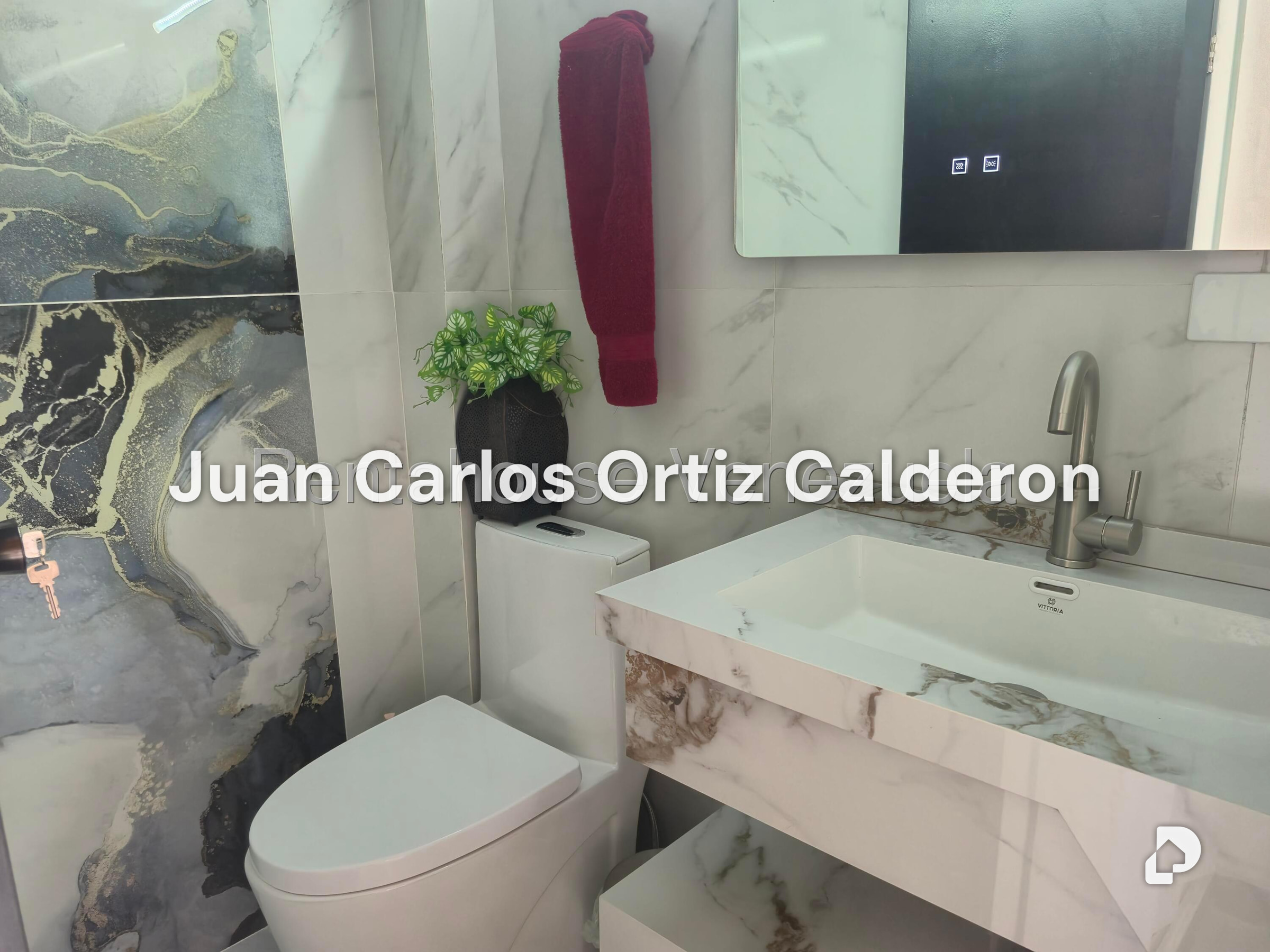 Casa en Cumbres de Curumo, Caracas – 17