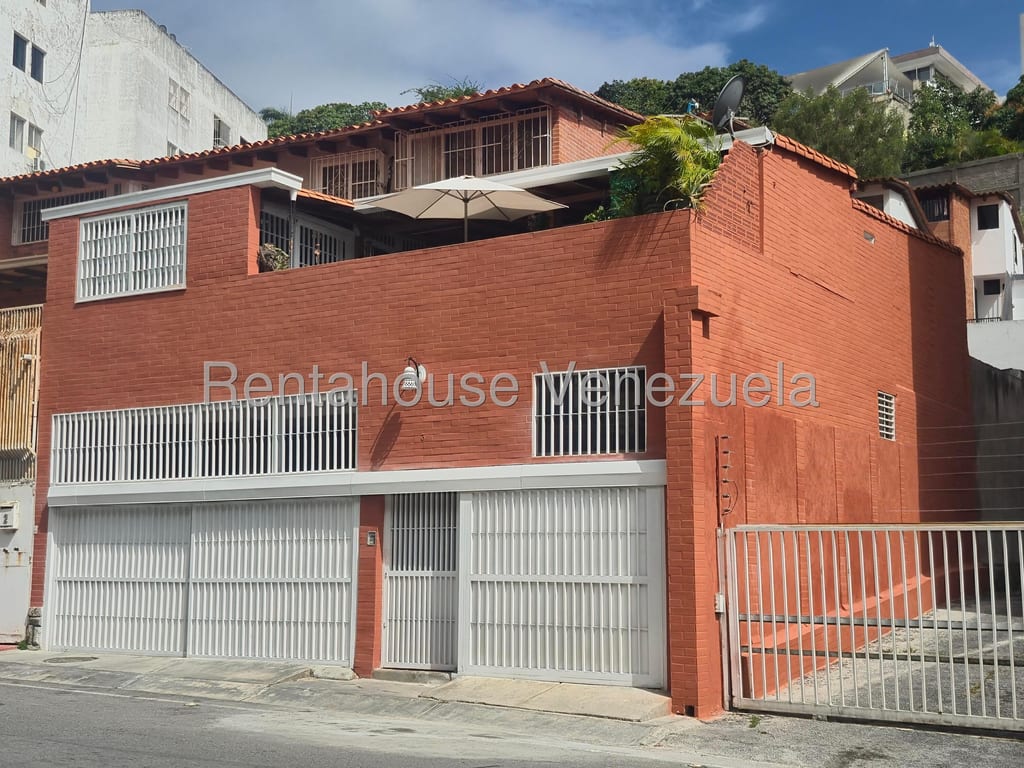 Casa en Cumbres de Curumo, Caracas - 1