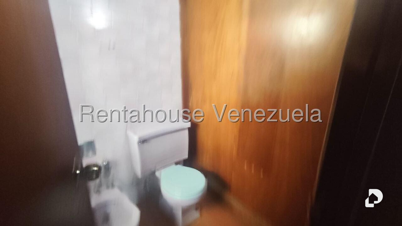 Casa en El Marqués, Caracas – 17