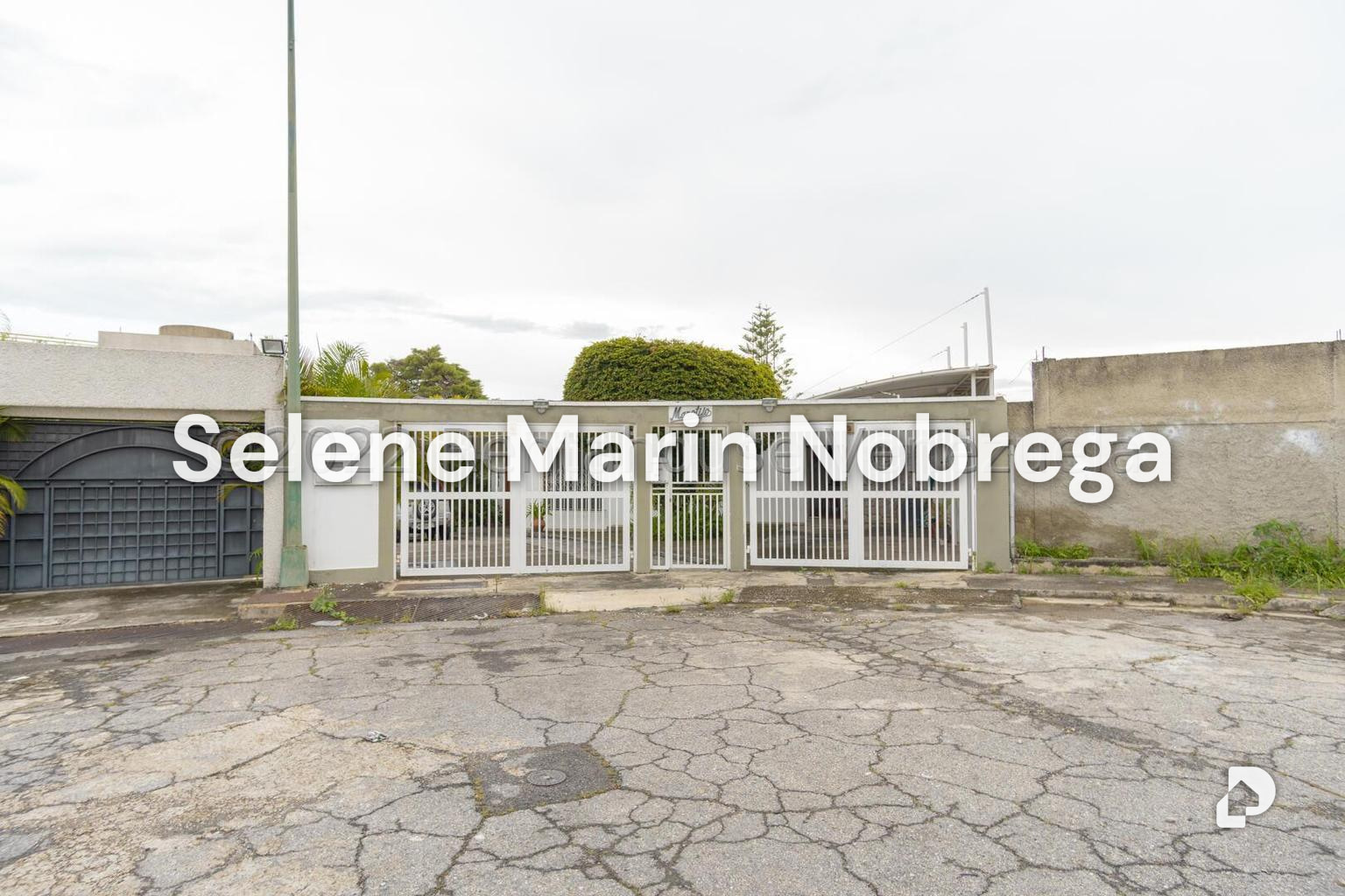 Casa en Cumbres de Curumo, Caracas – 4