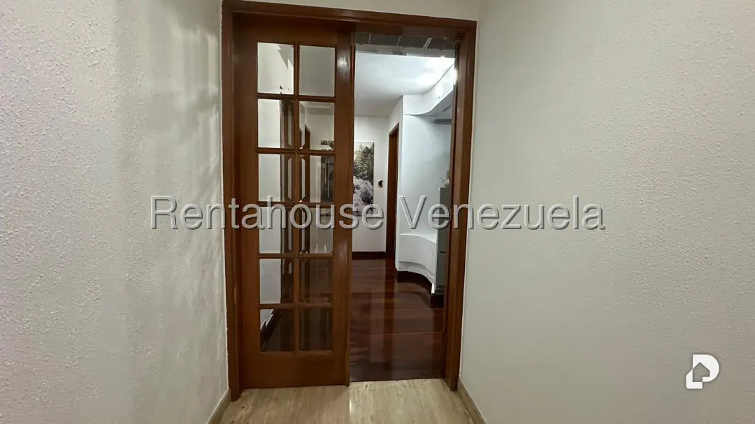 Apartamento en El Paraíso, Caracas – 26