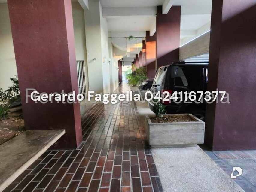 Apartamento en Las Esmeraldas, Caracas – 19