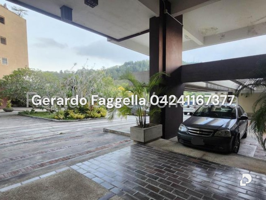 Apartamento en Las Esmeraldas, Caracas – 20