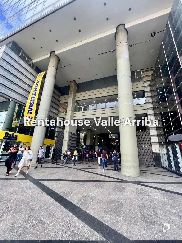 Local comercial en El Recreo, Caracas – 22