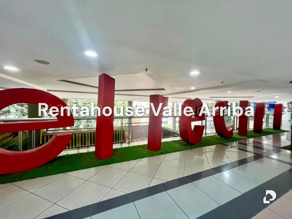 Local comercial en El Recreo, Caracas – 21