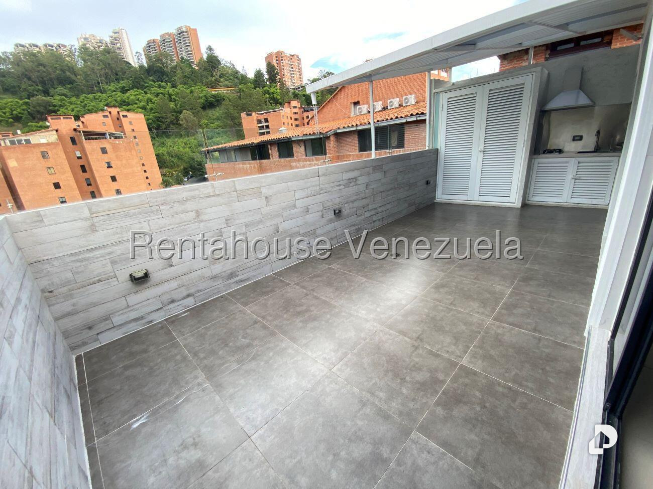 Apartamento en Colinas de La Tahona, Caracas