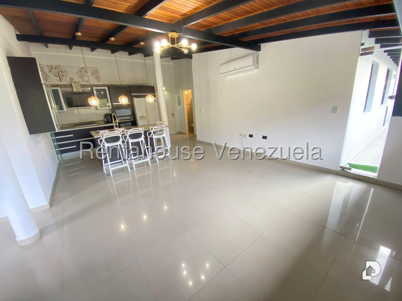 Apartamento en Colinas de La Tahona, Caracas