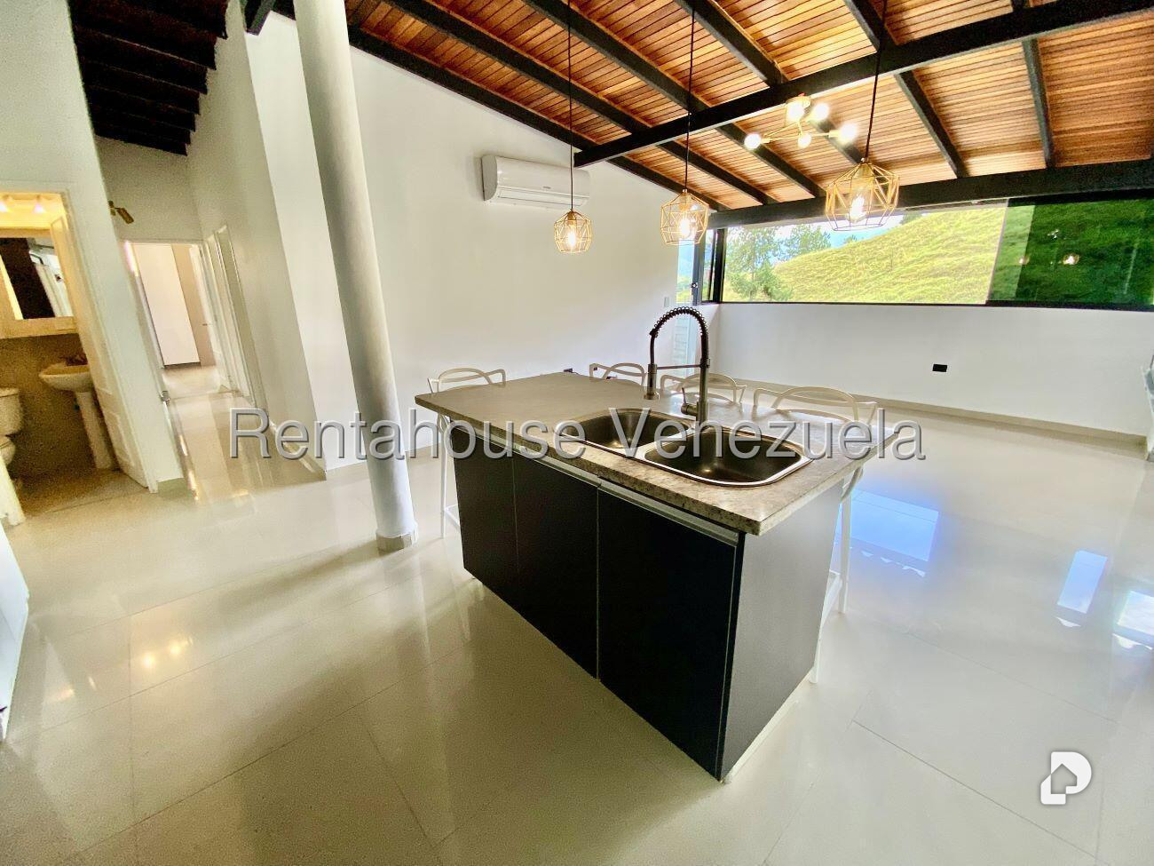 Apartamento en Colinas de La Tahona, Caracas