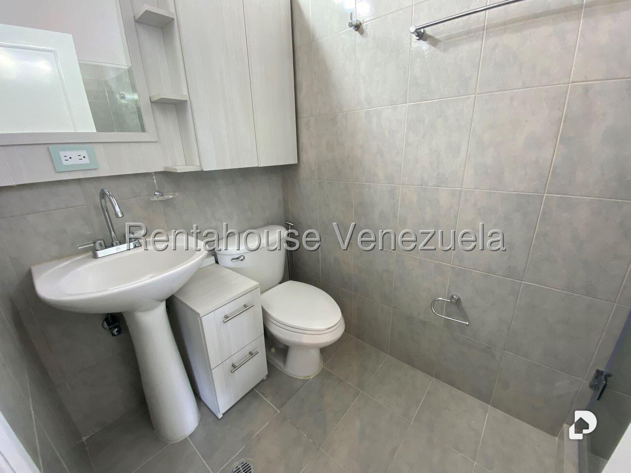 Apartamento en Colinas de La Tahona, Caracas
