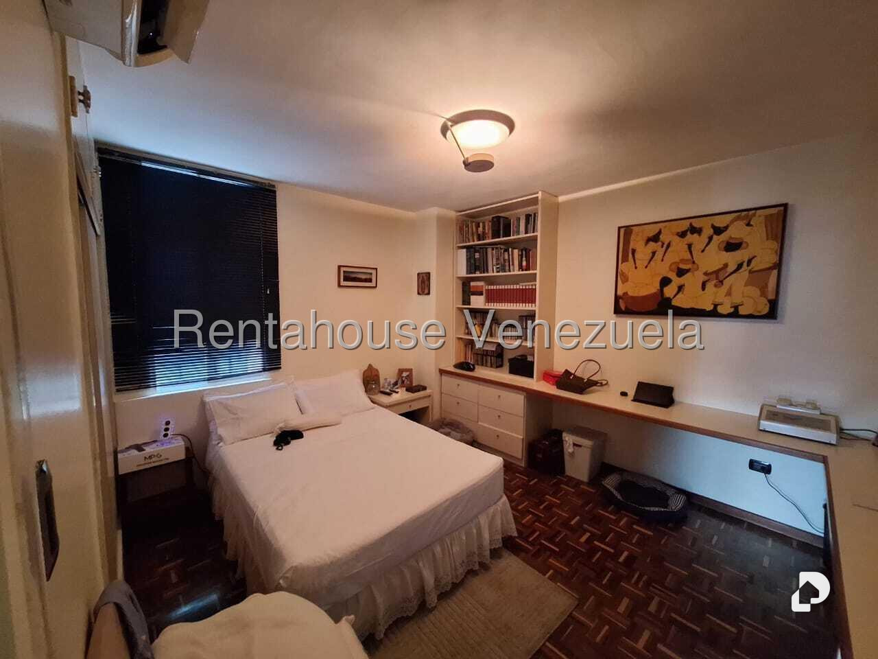 Apartamento en Campo Alegre, Caracas – 14