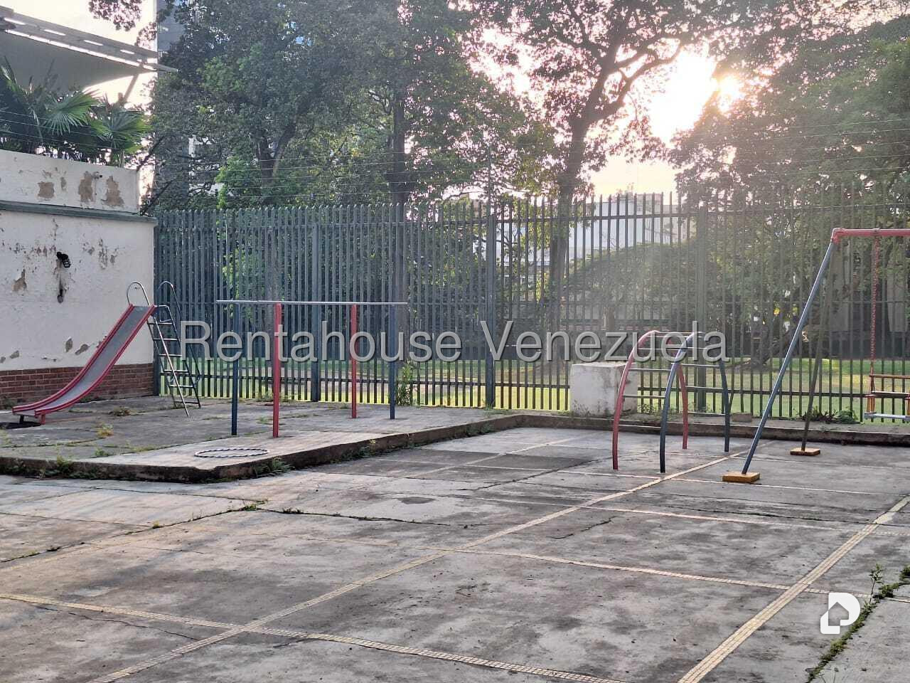 Apartamento en Campo Alegre, Caracas – 21