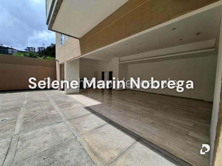 Apartamento en Las Mesetas de Santa Rosa de Lima, Caracas – 27