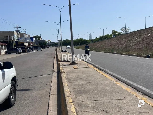 Commercial space in Los Olivos, Maracaibo – 6