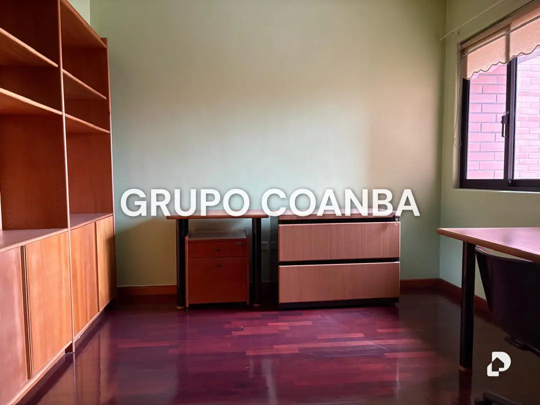 Apartamento en Urb. Miranda, Caracas – 11