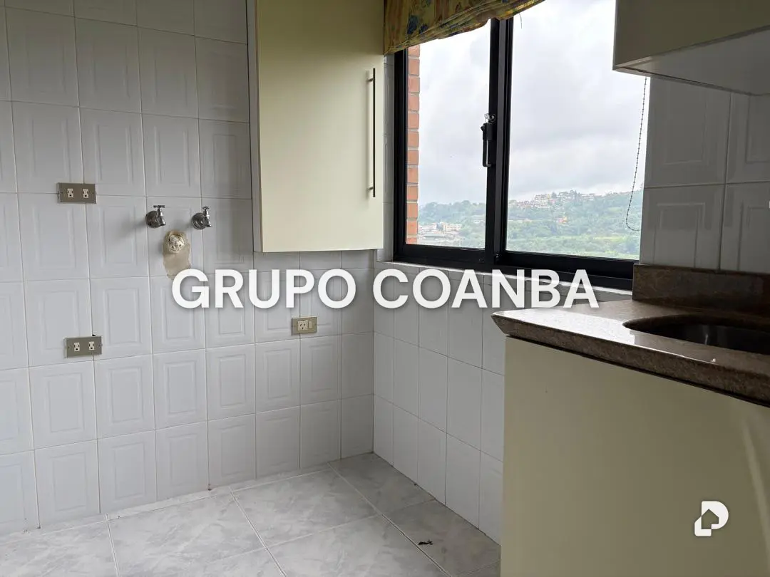 Apartamento en Urb. Miranda, Caracas – 16