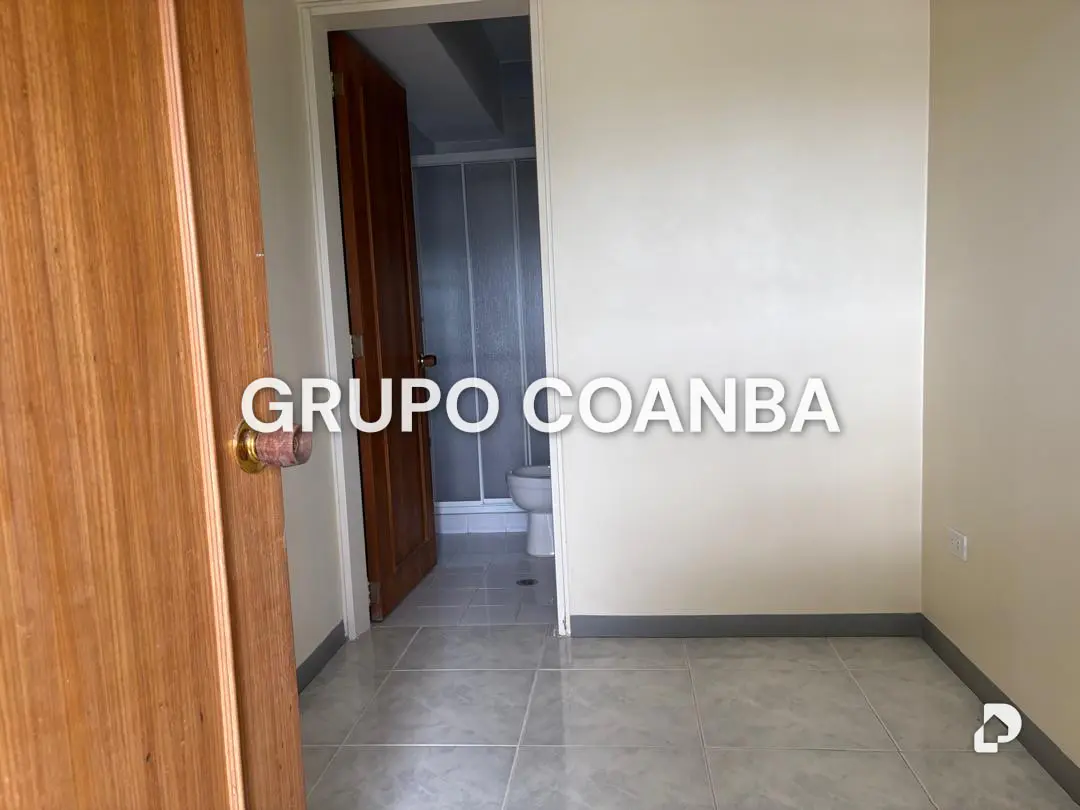 Apartamento en Urb. Miranda, Caracas – 15
