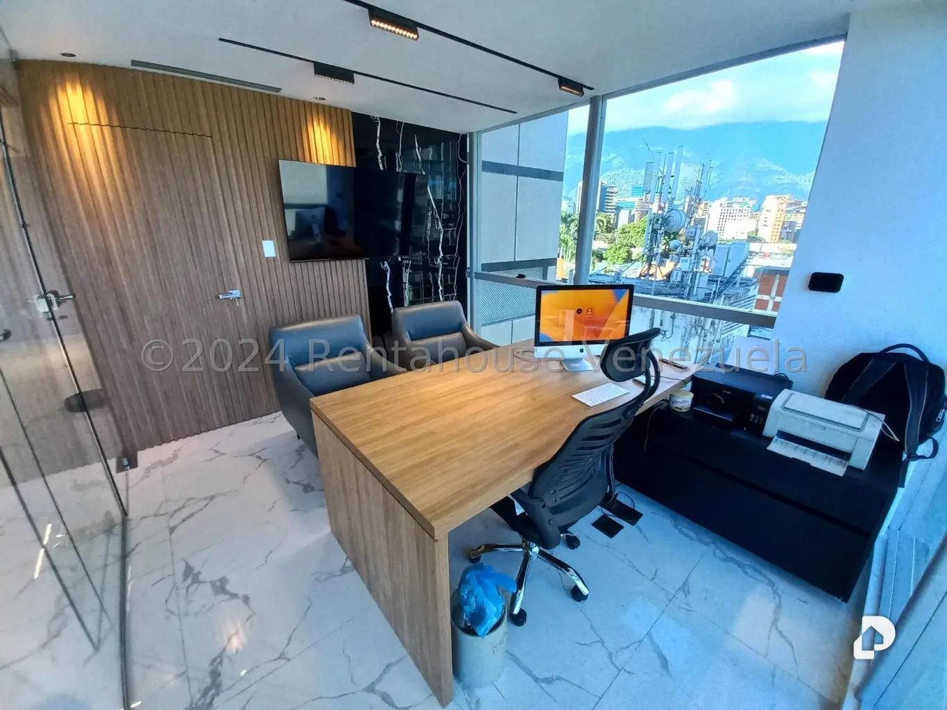 Oficina en Las Mercedes, Caracas – 22