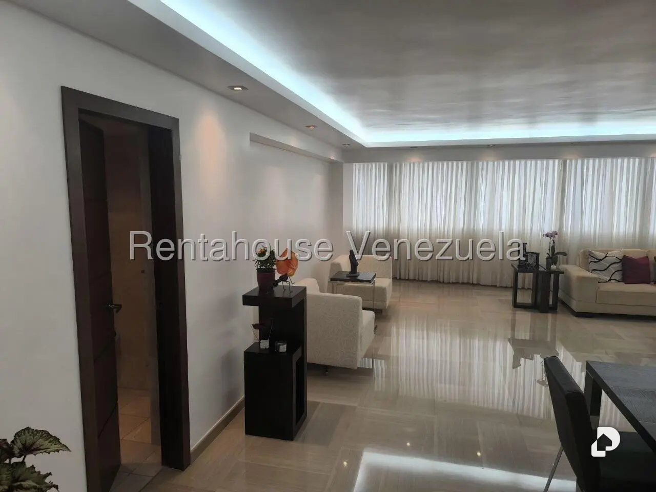 Apartamento en Lomas del Sol, Caracas – 2