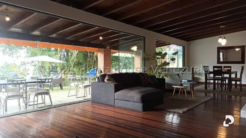 Casa en Oripoto, Caracas – 7