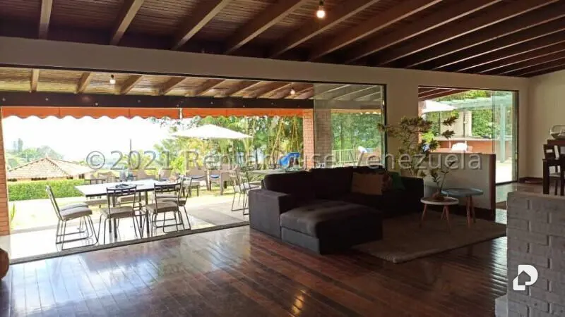Casa en Oripoto, Caracas – 10