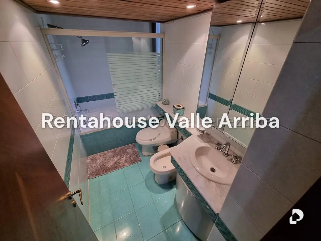 Apartamento en Los Chorros, Caracas – 24