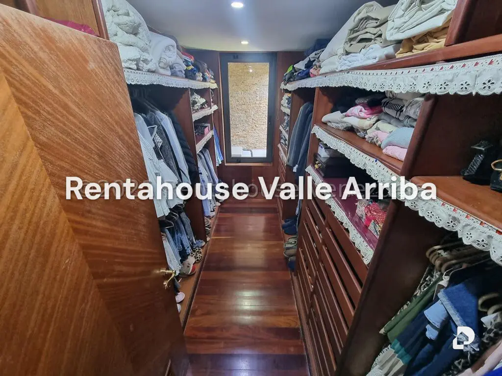 Apartamento en Los Chorros, Caracas – 28