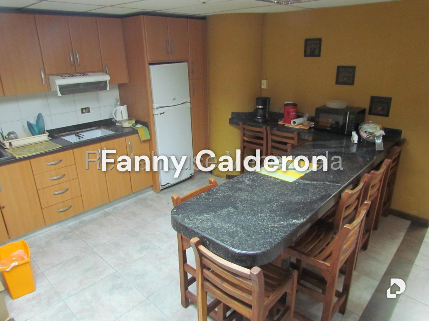 Local comercial en Los Dos Caminos, Caracas – 15
