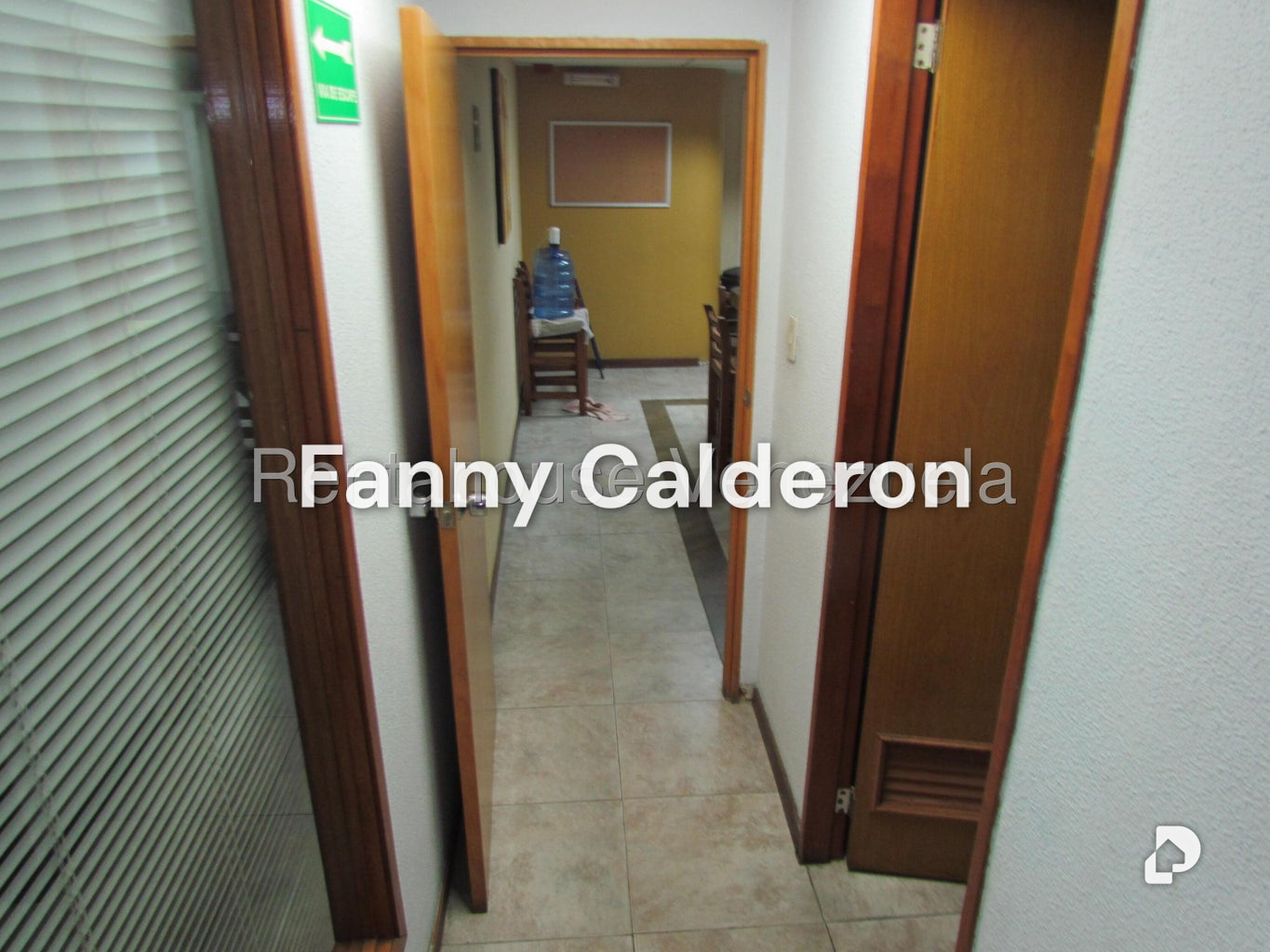Local comercial en Los Dos Caminos, Caracas – 14