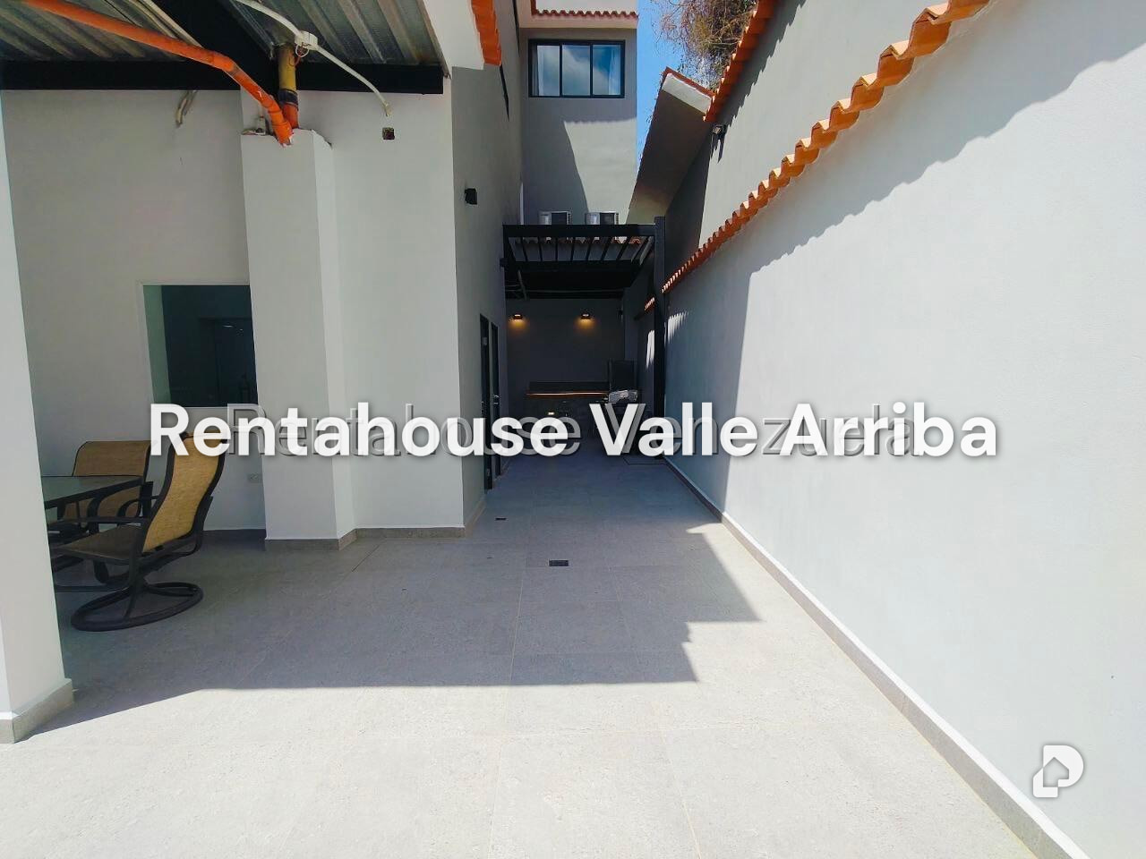 House in Colinas de Bello Monte, Caracas – 11
