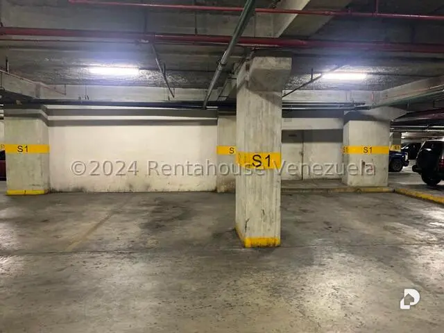 Local comercial en San Juan, Caracas – 12