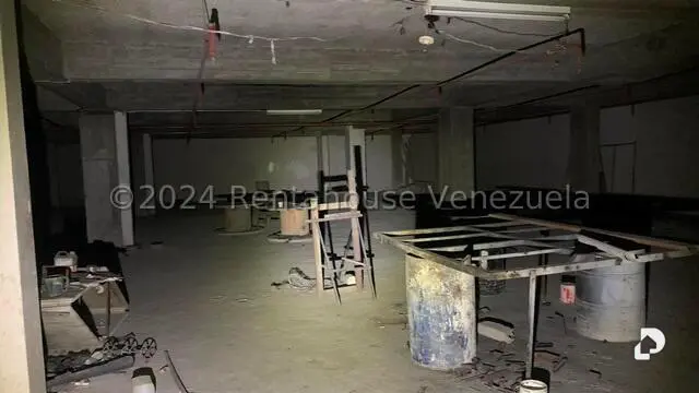 Local comercial en San Juan, Caracas – 17