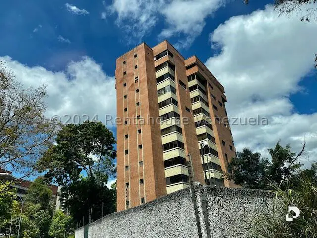 Apartamento en Los Naranjos (del Cafetal), Caracas – 2