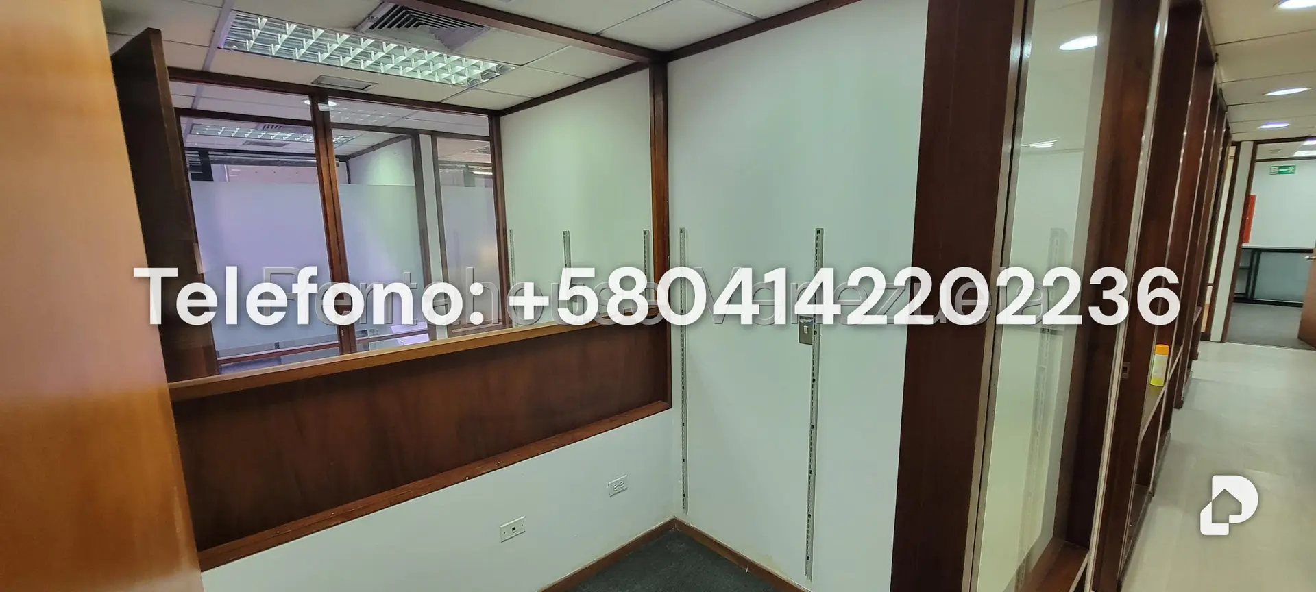 Oficina en El Rosal, Caracas – 12
