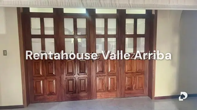 Casa en Macaracuay, Caracas – 30