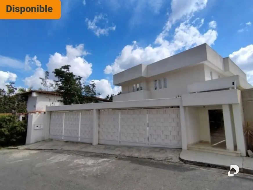 Casa en Colinas de Tamanaco, Caracas – 5