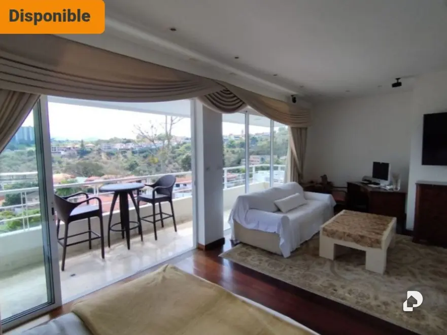 Casa en Colinas de Tamanaco, Caracas – 3