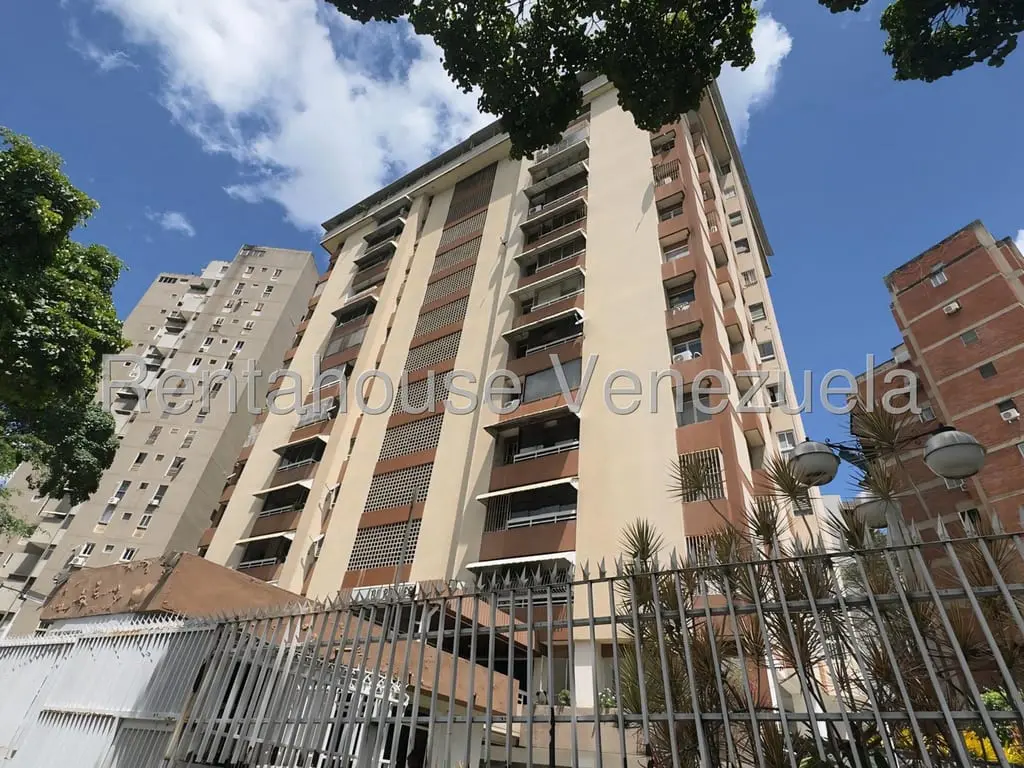 Apartamento en Prados del Este, Caracas - 1