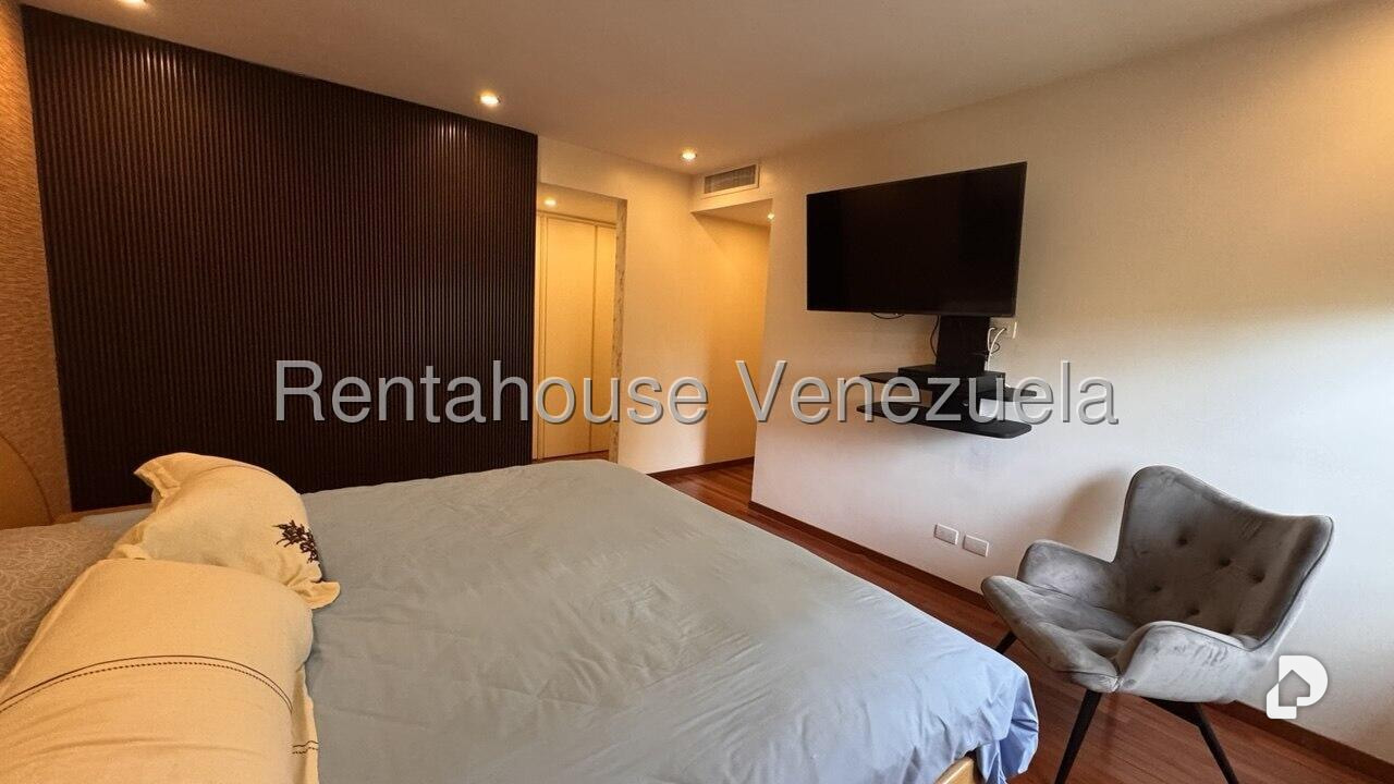 Apartamento en Campo Alegre, Caracas – 11
