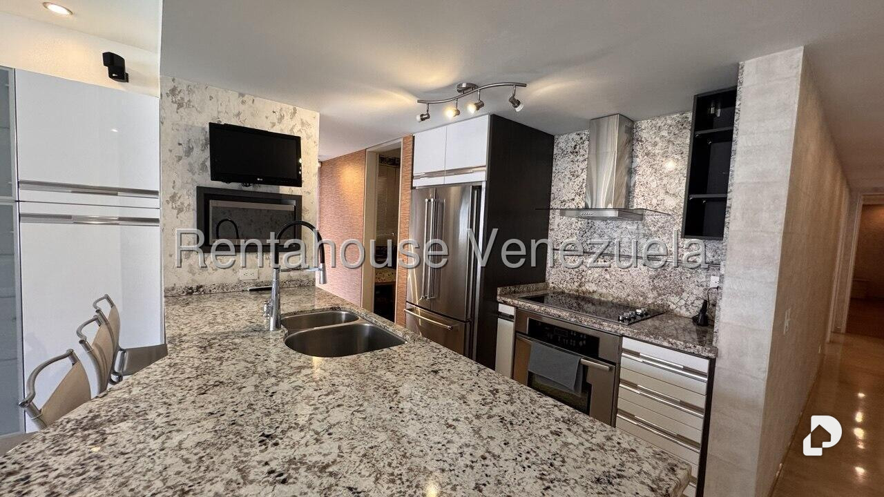 Apartamento en Campo Alegre, Caracas – 8