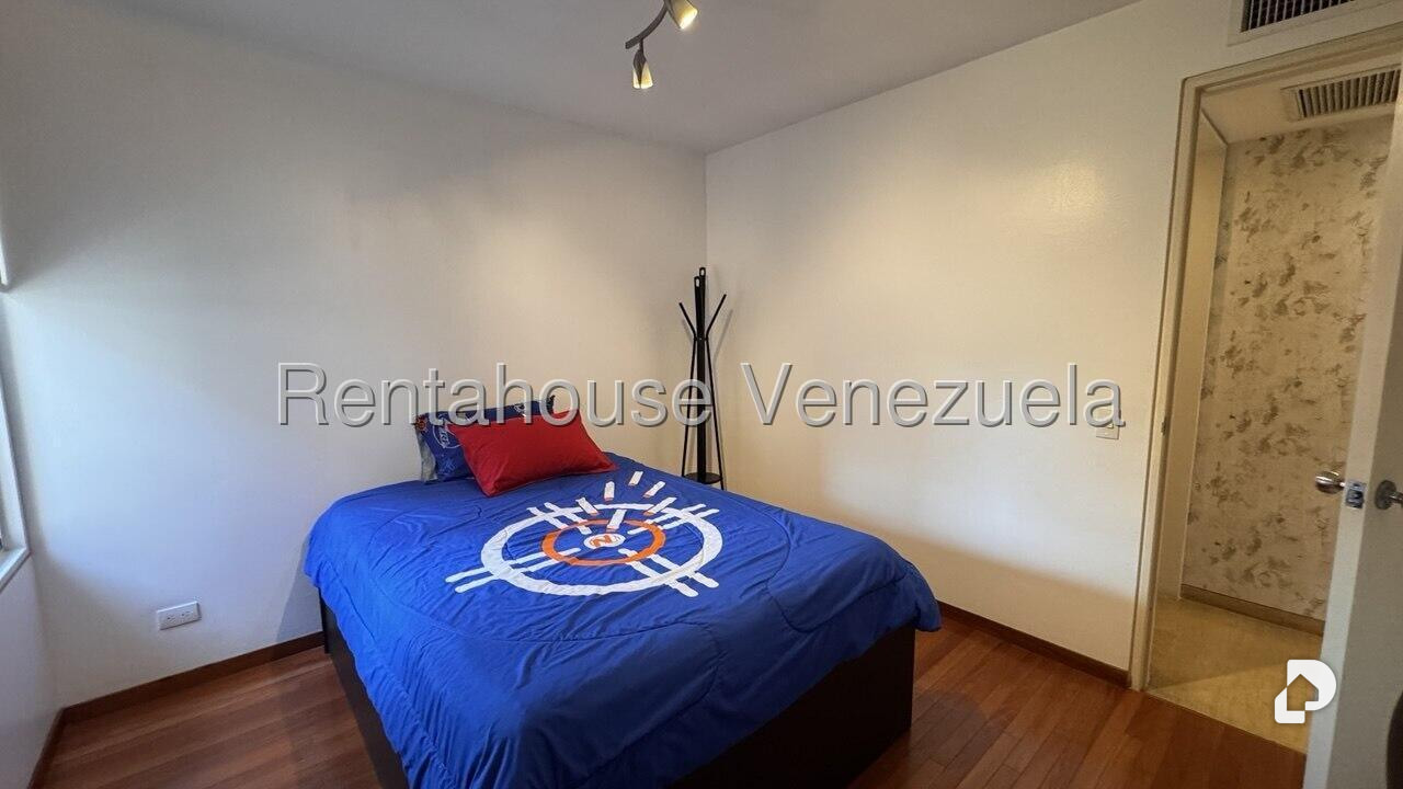 Apartamento en Campo Alegre, Caracas – 15