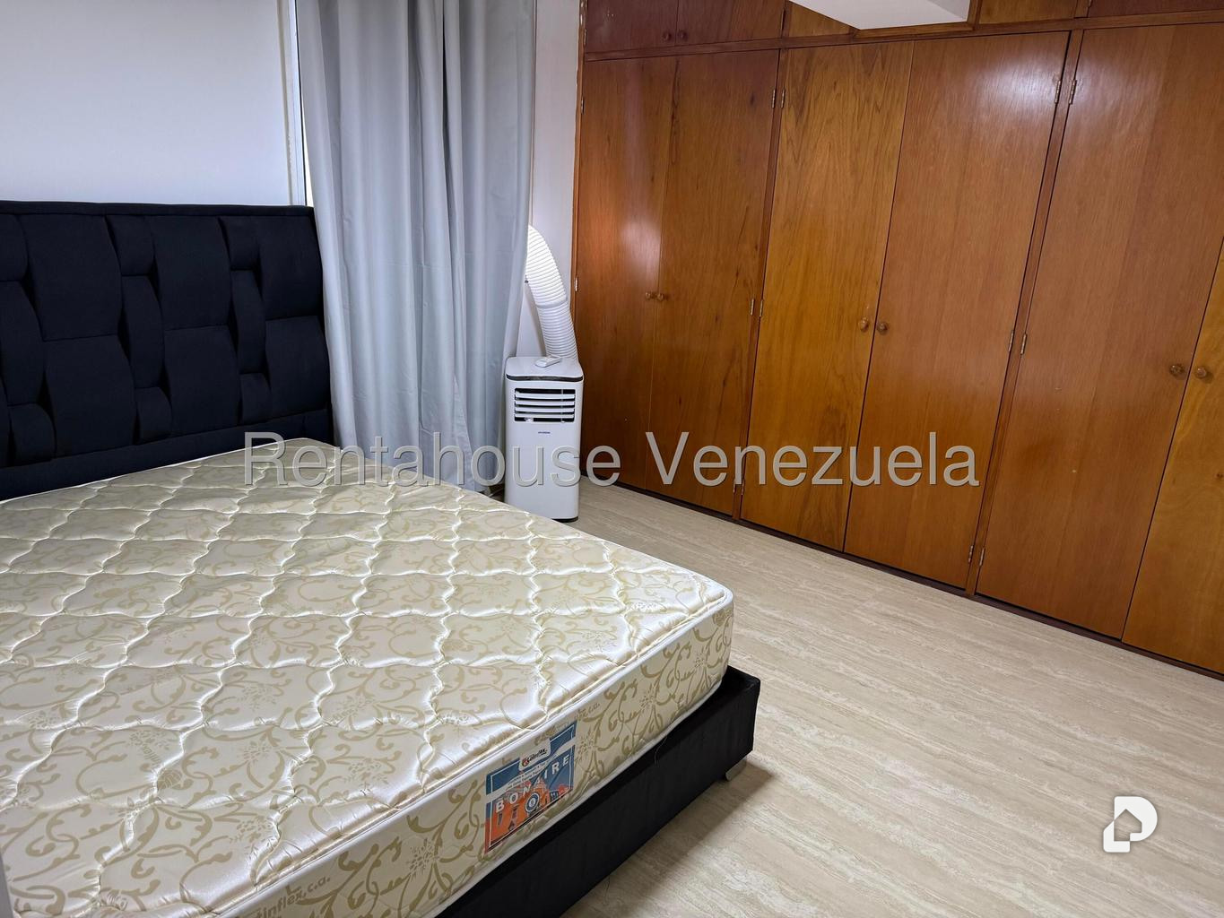 Apartamento en La Castellana, Caracas – 11