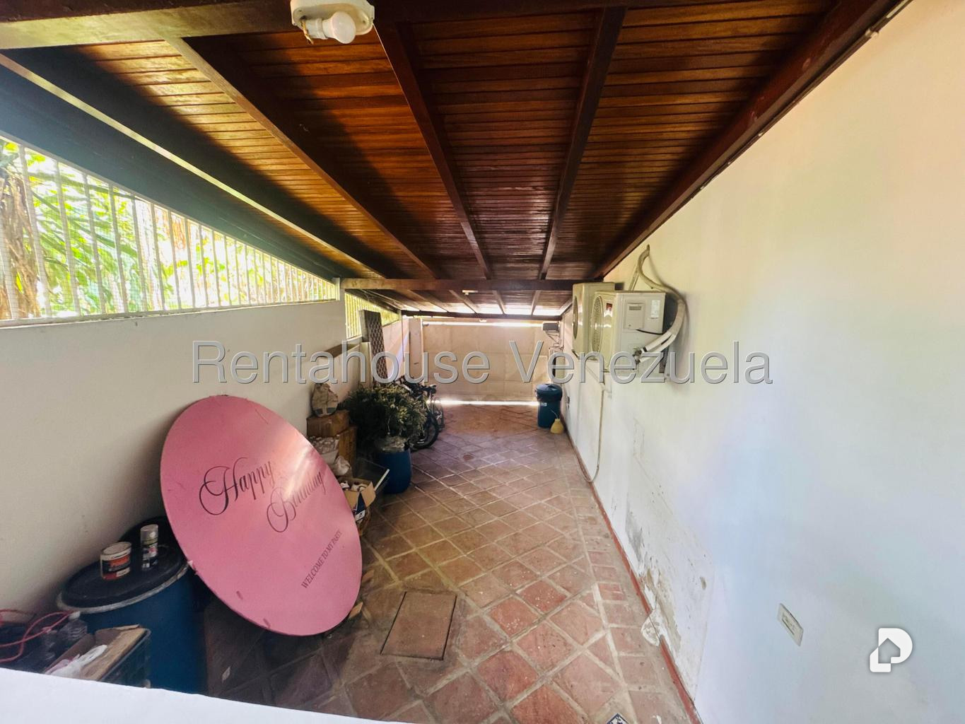 Casa en Santa Fe Norte, Caracas – 17