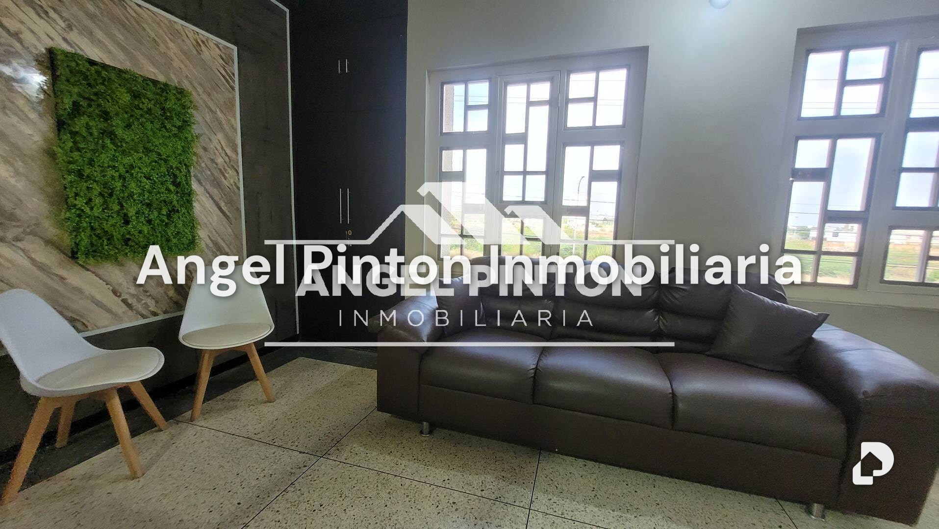Local comercial en Indio Mara, Maracaibo – 27