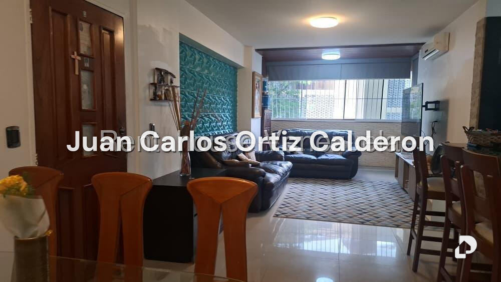 Apartment in Colinas de Bello Monte, Caracas – 8