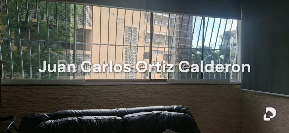 Apartment in Colinas de Bello Monte, Caracas – 4