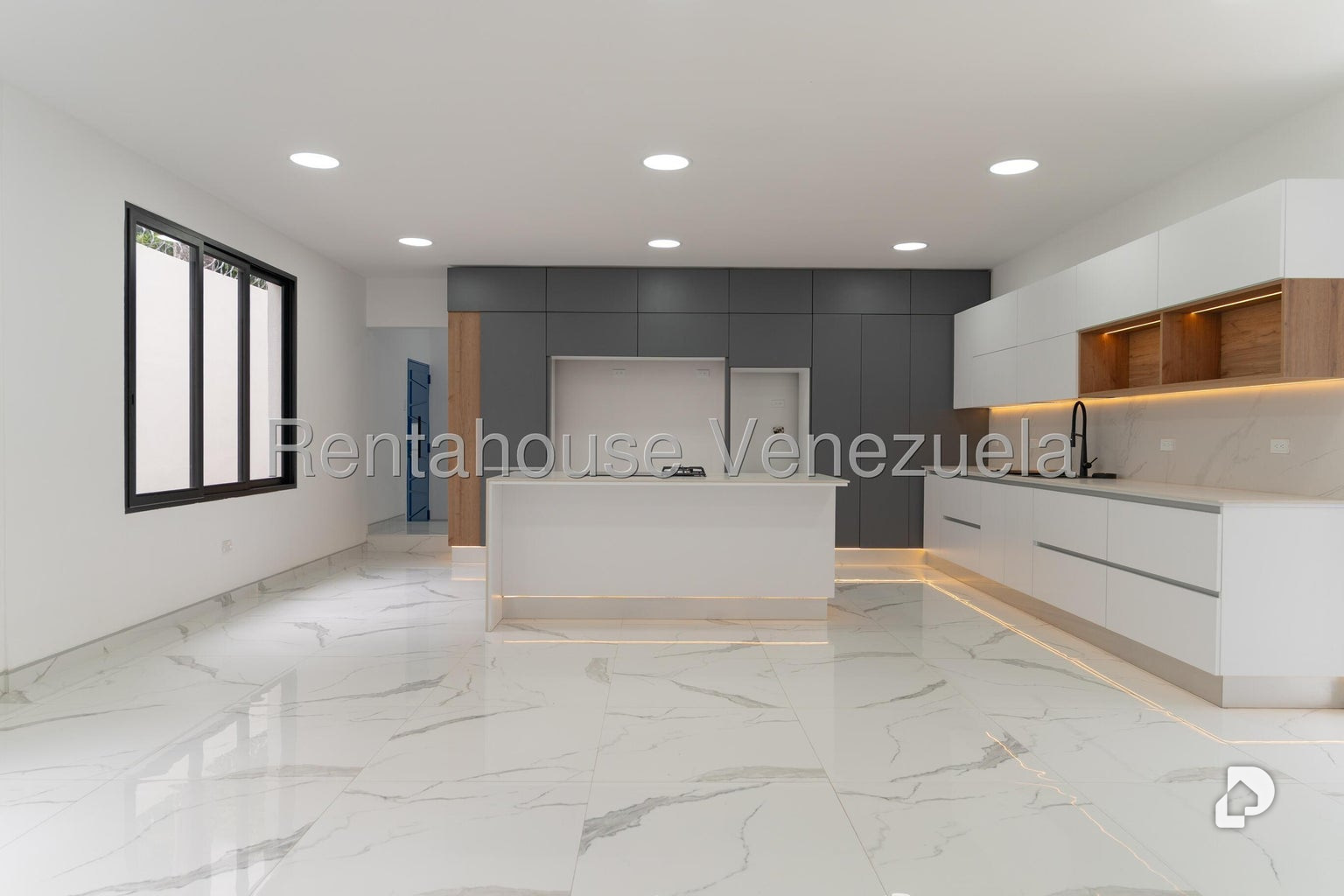 Casa en Country Club, Caracas – 11